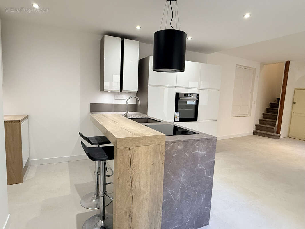 Maison à VILLENEUVE-LES-BEZIERS