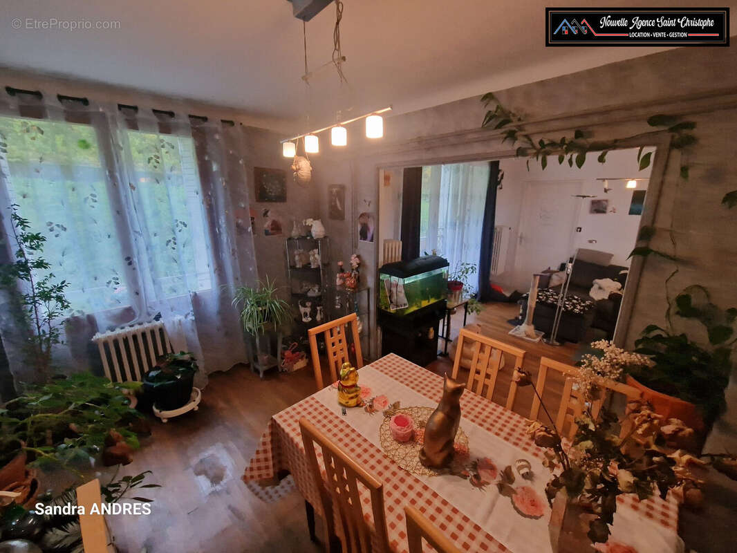 Appartement 81 m² à Joeuf  - photo 4