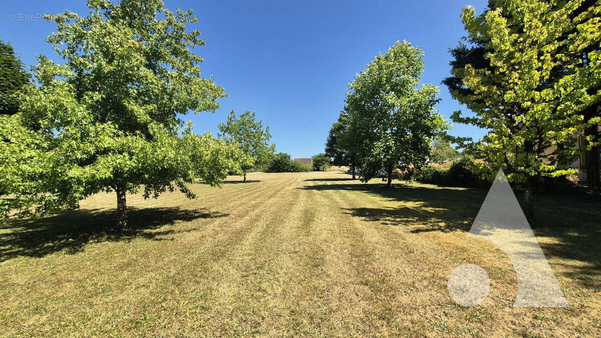 Maison à BAR-SUR-SEINE