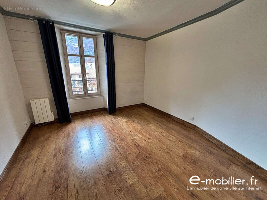 Appartement à MOUTIERS