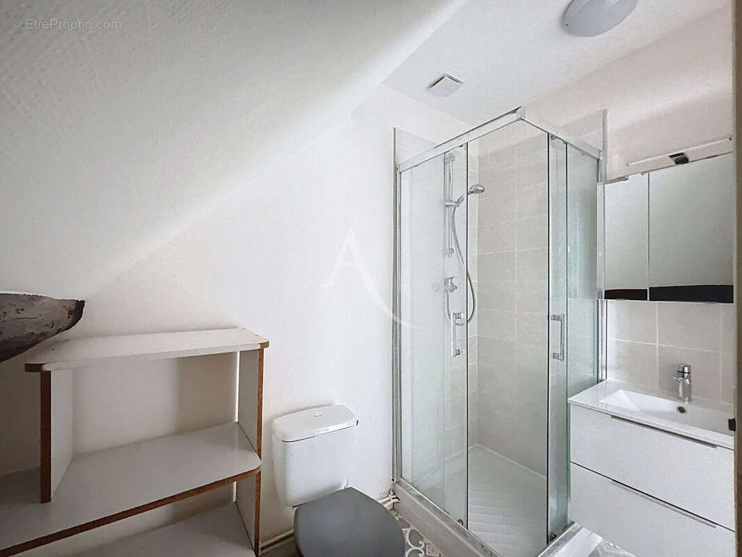 Appartement à NANTEUIL-LES-MEAUX