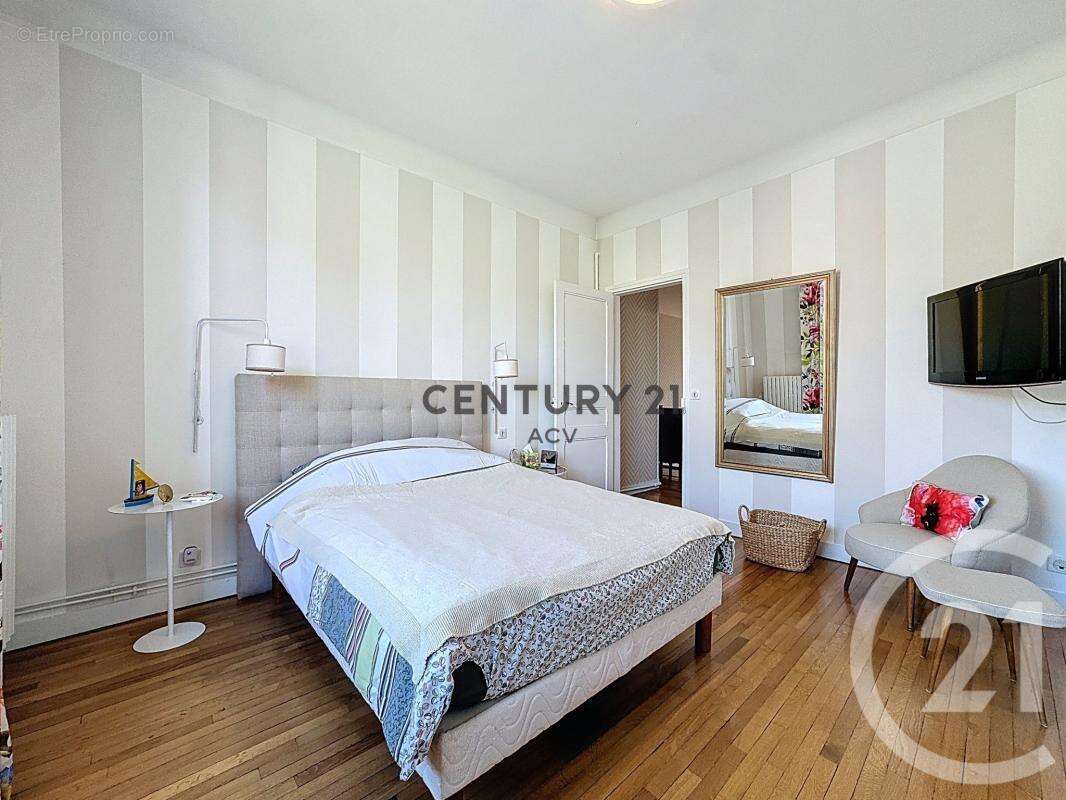 Maison à VITRY-SUR-SEINE