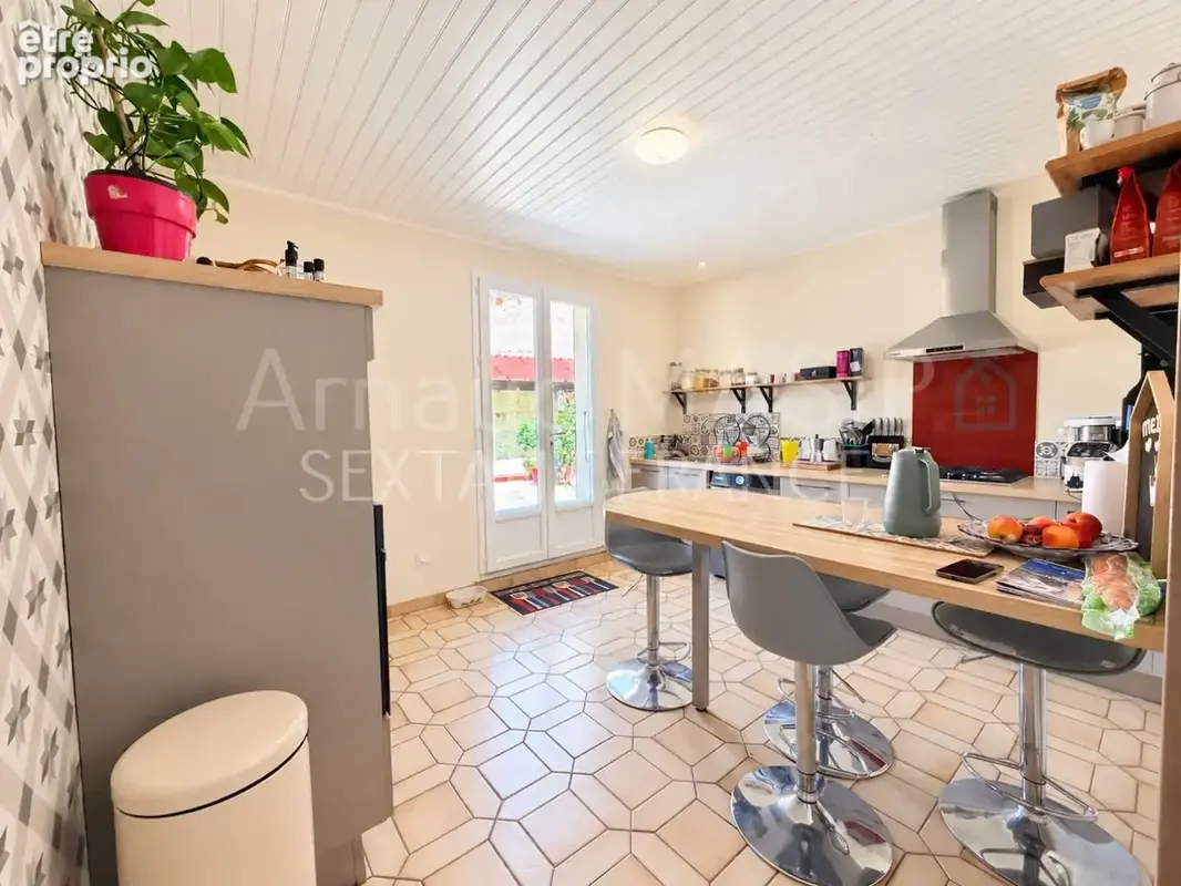 Bien atypique beaux volumes 170 m² hab plus rdc 170 m², gge, terrasse intimiste, 54km de perpignan - photo 6