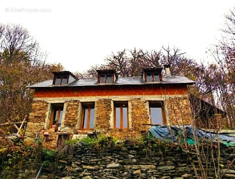 Maison à SAINT-LARY