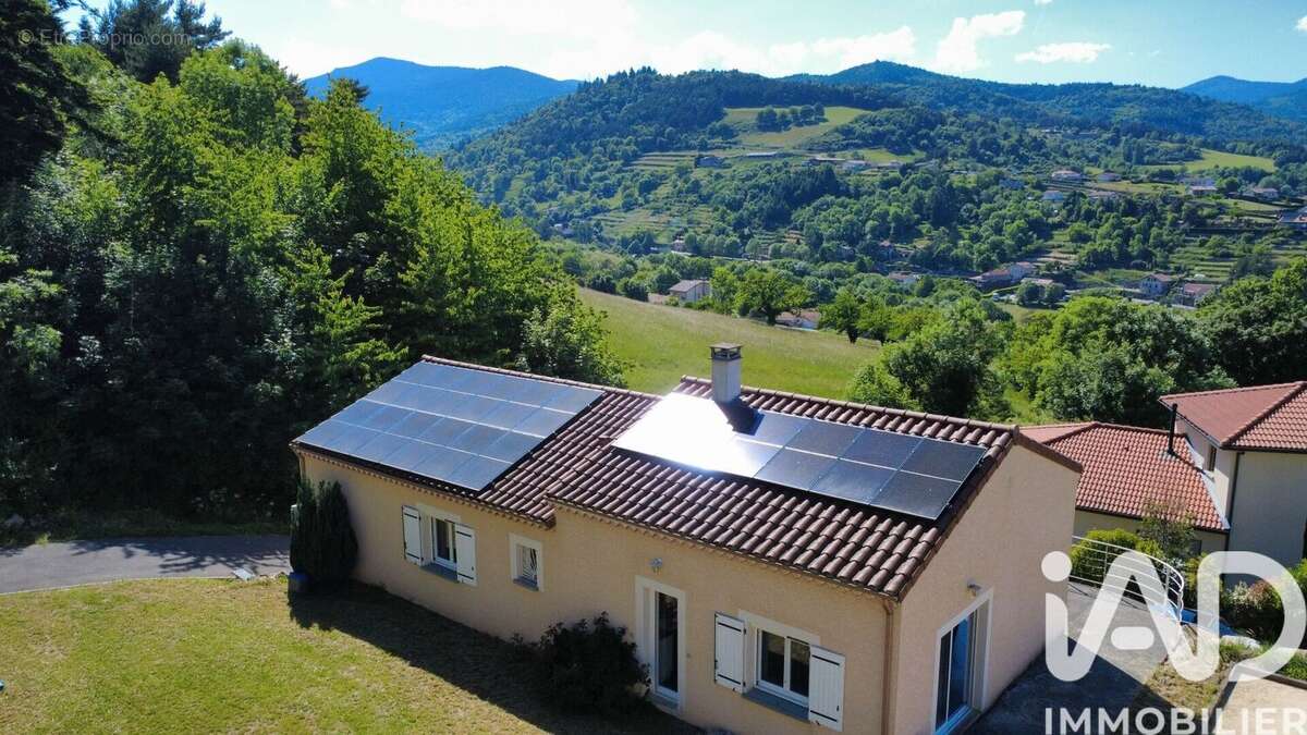 Photo 2 - Maison à SATILLIEU