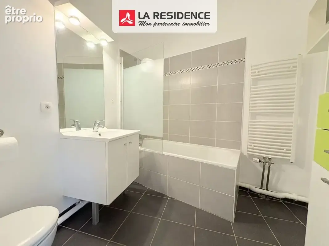 Appartement 30 m² à Velizy-Villacoublay  - photo 4