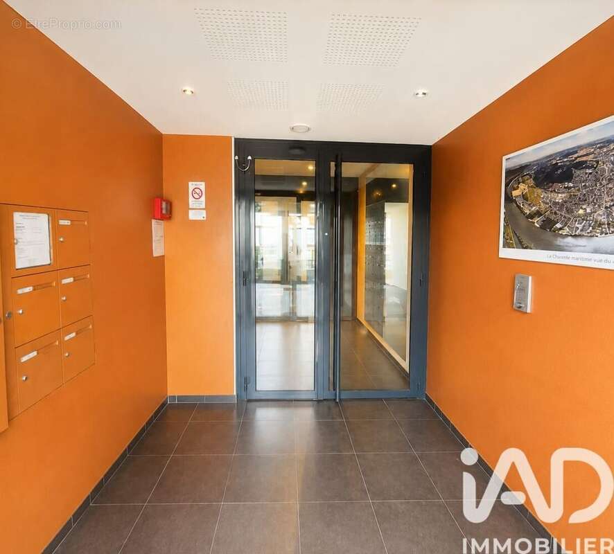 Photo 2 - Appartement à LES MUREAUX