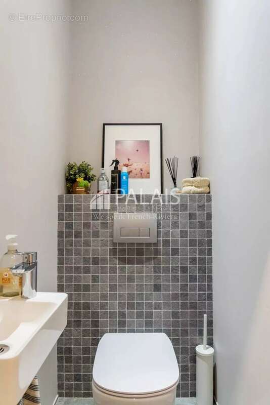 Appartement à BEAULIEU-SUR-MER