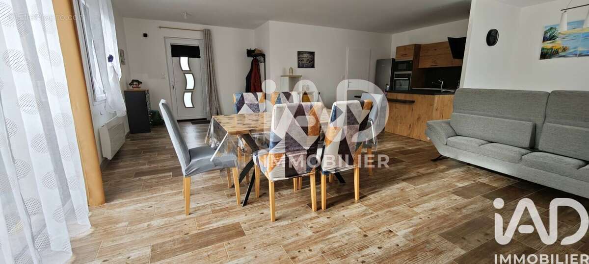 Photo 3 - Maison à FONTENAY-LE-COMTE