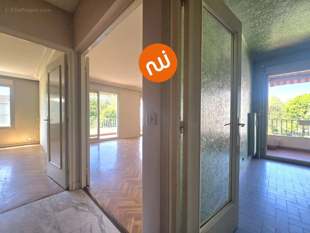 Appartement à TASSIN-LA-DEMI-LUNE