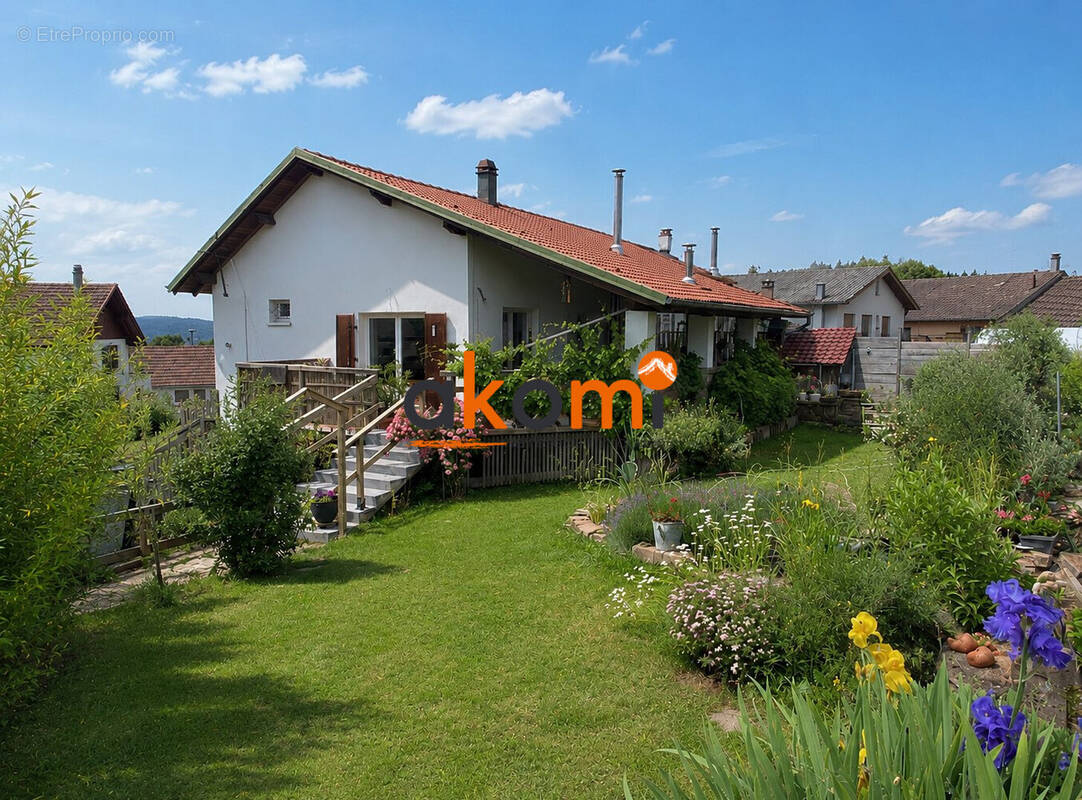 Maison à LE PUID