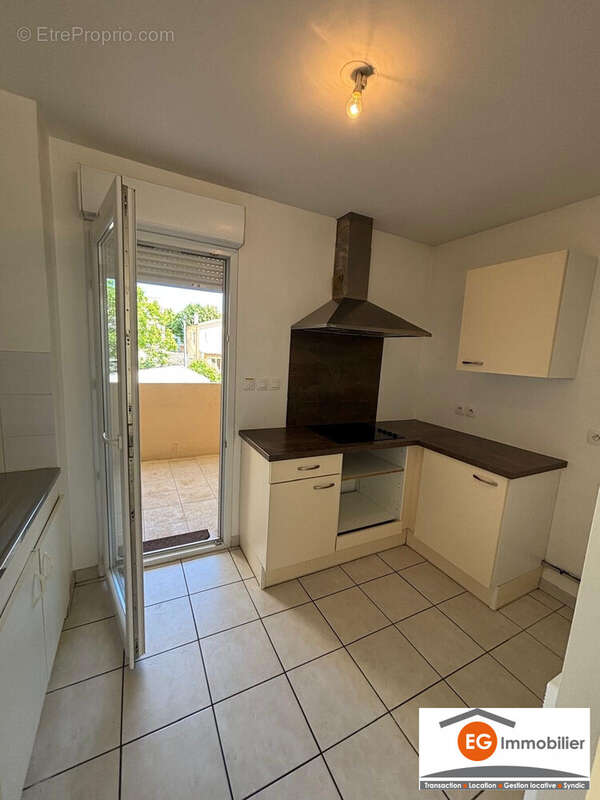 Appartement à PIERRELATTE