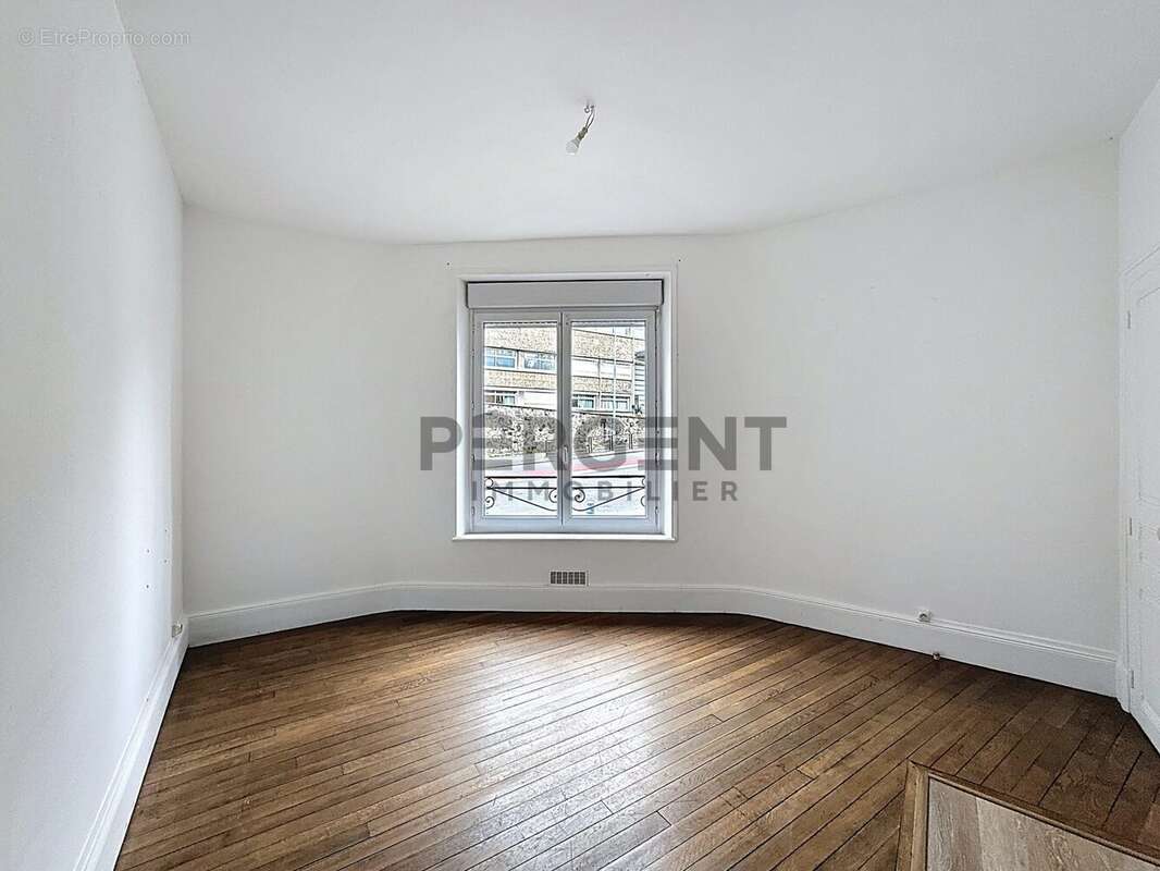 Appartement à CHARLEVILLE-MEZIERES