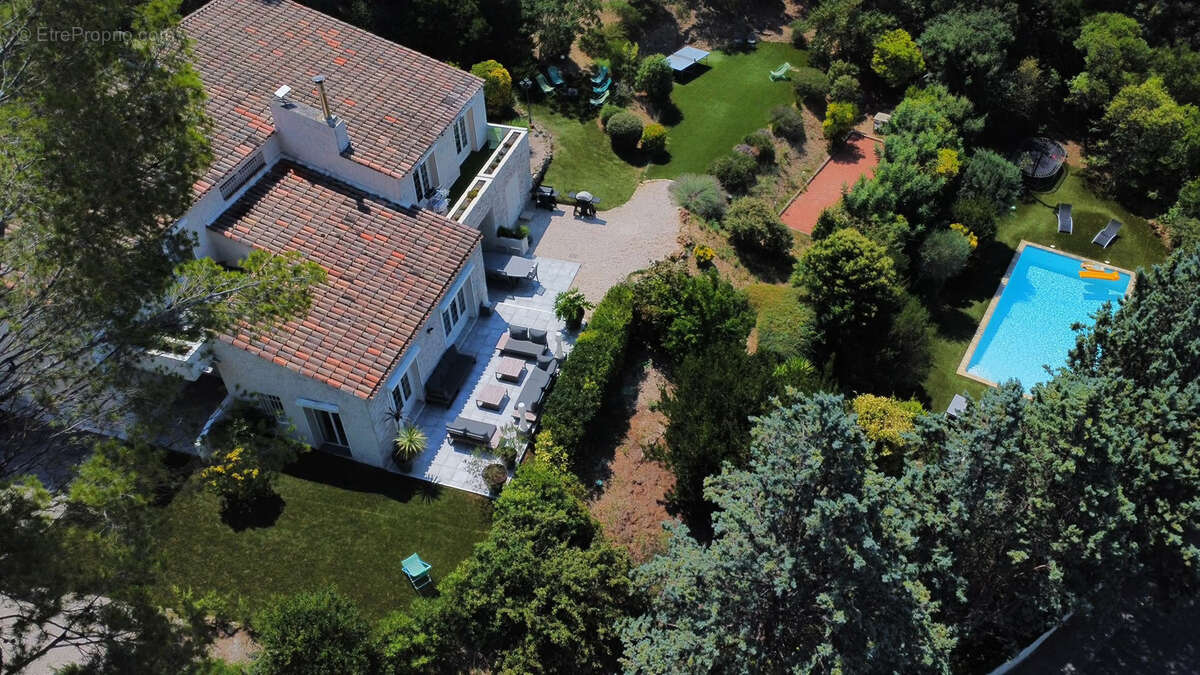 Maison à AUBAGNE