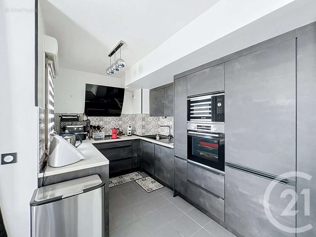 Appartement à SAINT-PRIEST