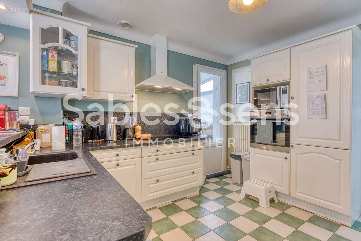 Maison à LES CLOUZEAUX