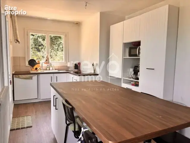 SAUMUR  Maison au calme avec sous-sol aménageable, proche de l'hôpital et du centre-ville - photo 4