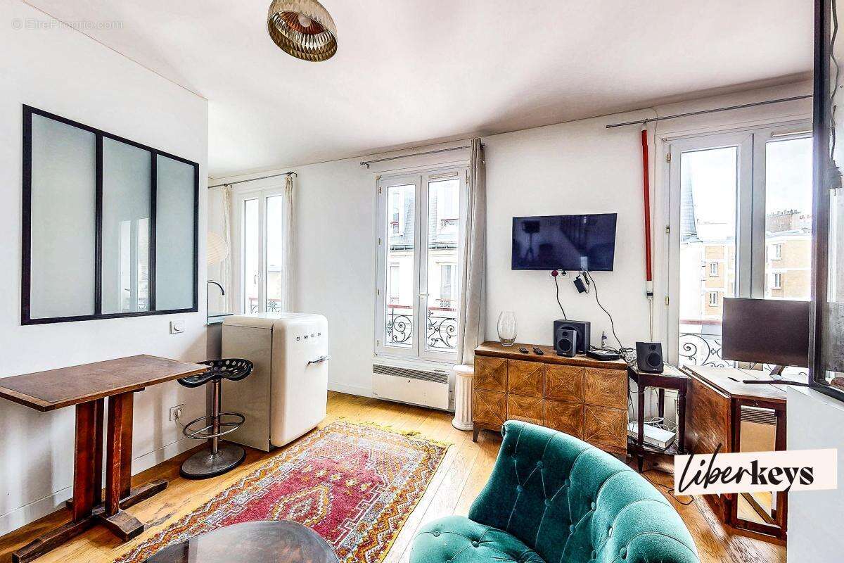 Appartement à PARIS-18E