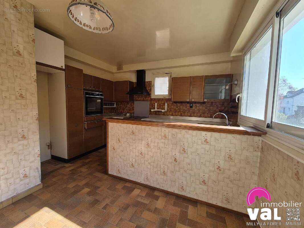 Maison à MILLY-LA-FORET