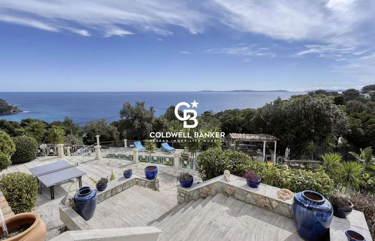 Maison à RAYOL-CANADEL-SUR-MER