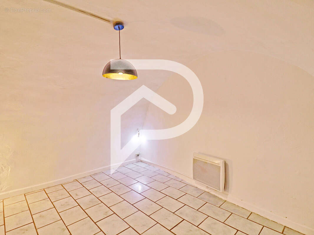 Maison à BEAUMONT-DE-PERTUIS