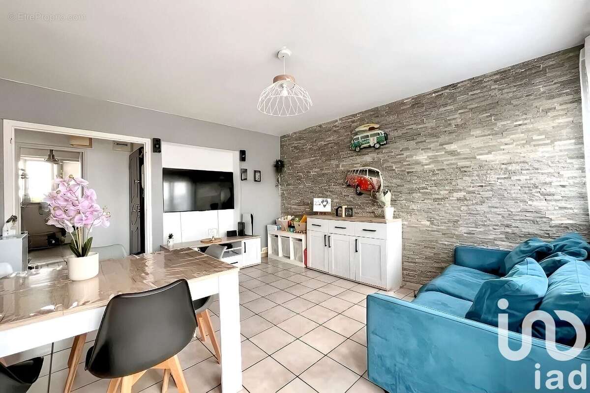 Photo 2 - Appartement à CONFLANS-SAINTE-HONORINE