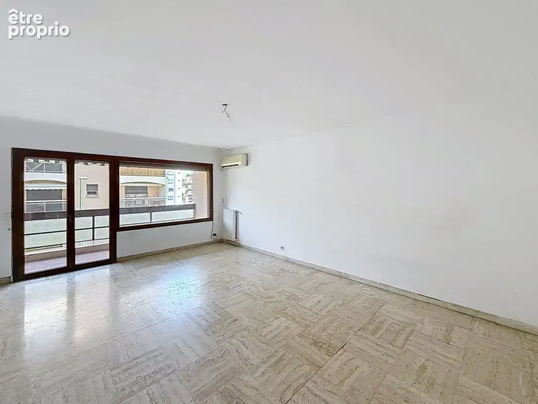 Appartement 95 m² à Le Cannet  - photo 2