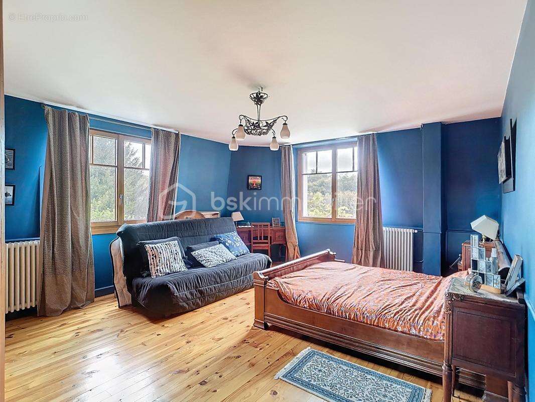 Maison à GERMIGNY-L&#039;EVEQUE