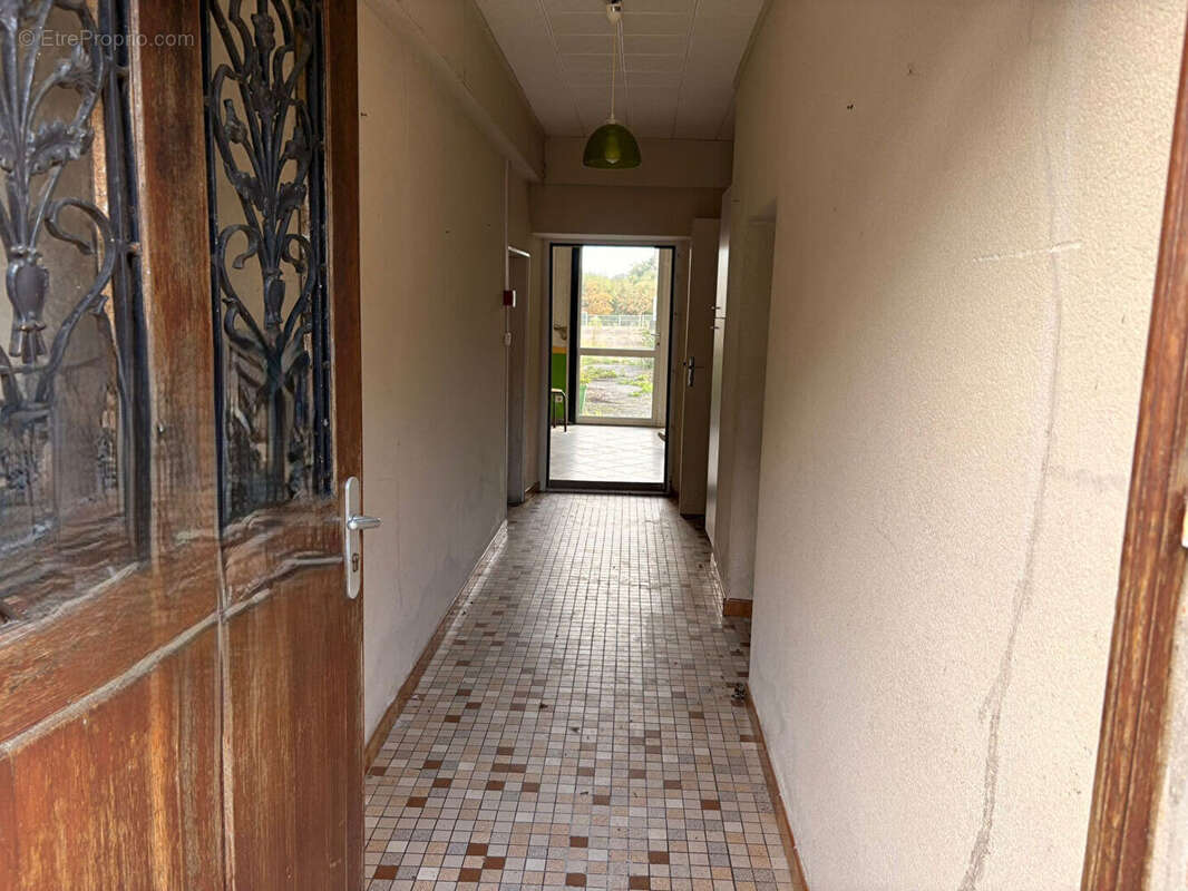 Autre à GUERLESQUIN