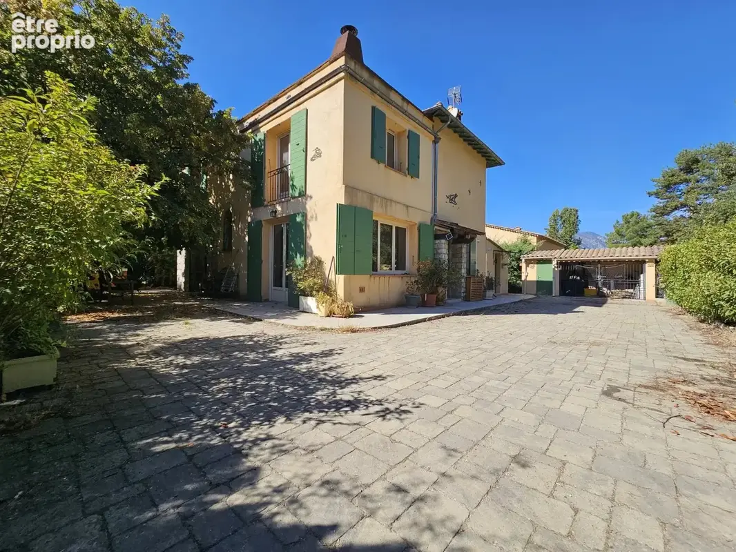 Levens 06670 / Villa individuelle 5-6 pièces 146 m²  / vue collines et montagnes / position dominante / exposition principale SU - photo 3