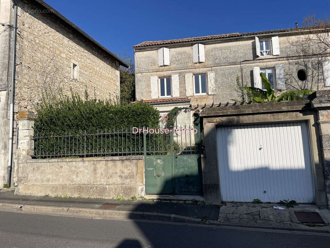 Maison à ANGOULEME