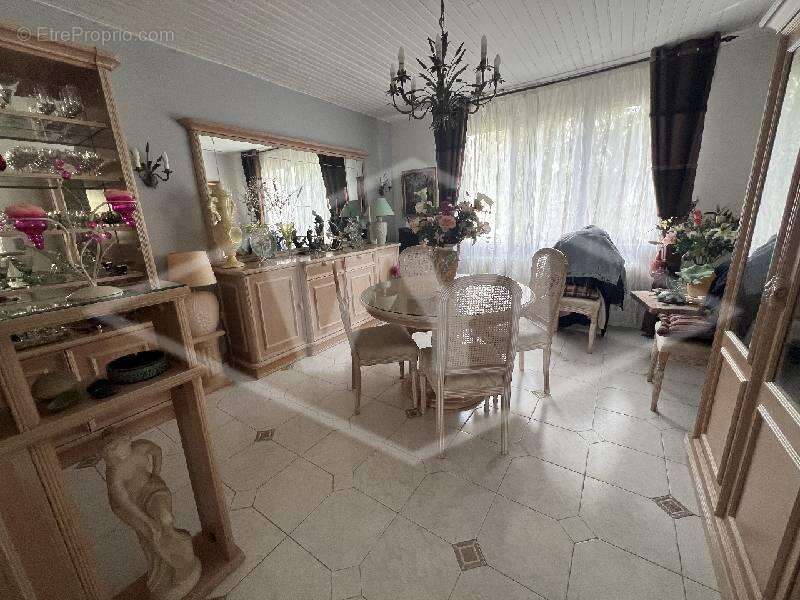 Maison à QUINCY-SOUS-SENART
