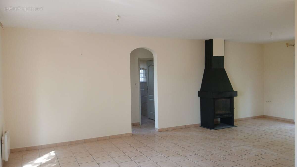 Maison 88 m² à Chalais  - photo 15