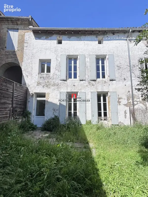 Appartement 112 m² à Blaye  - photo 1