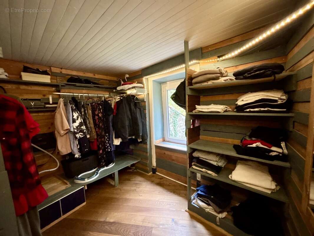 Maison à SAINT-FLORET