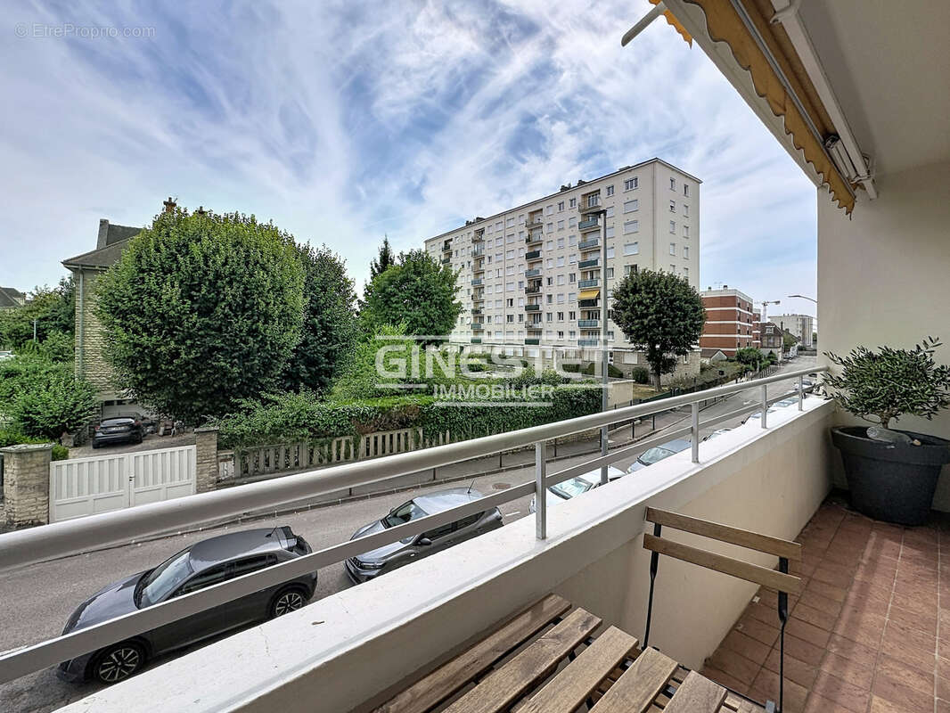 Troyes - appartement t5 avec balcon et garage vendu loué - photo 3