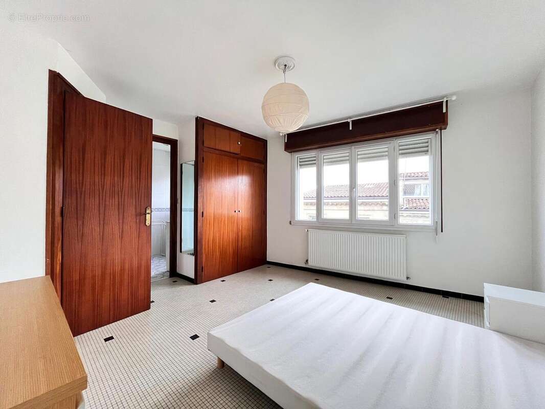 Photo 8 - Appartement à BORDEAUX