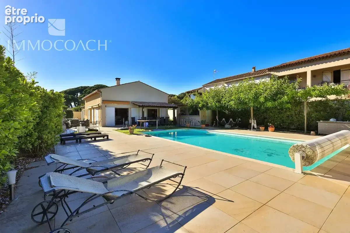 Charmante  villa conviviale  T4  de plain-pied avec piscine et jardin  à Saint Tropez - photo 17
