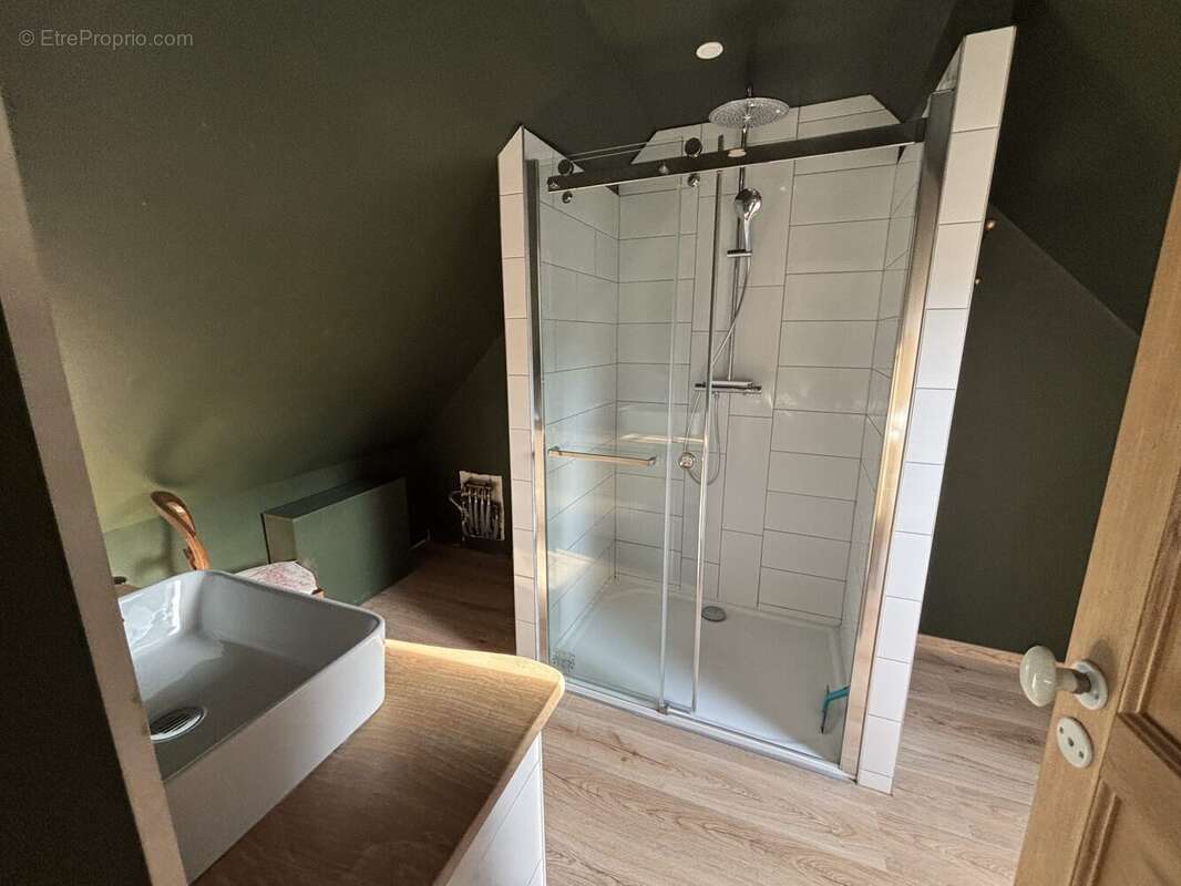 Maison 150 m² à Vertain  - photo 8