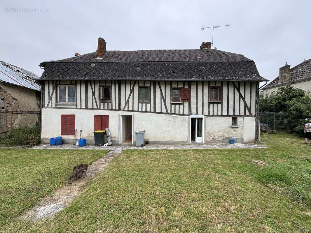 Maison à REMAUCOURT