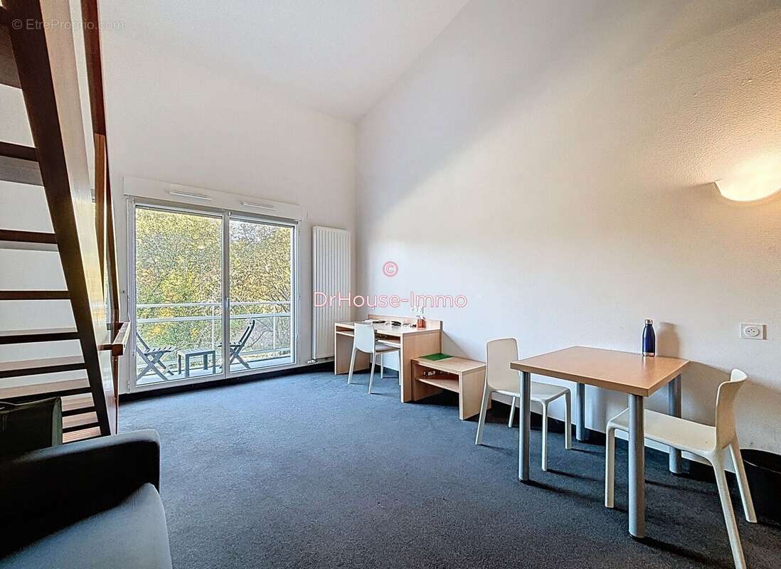 Appartement à SAINT-AVE