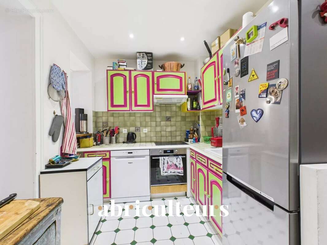 Appartement à PARIS-10E