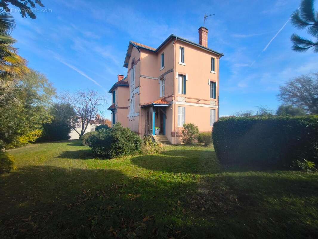 Photo 2 - Maison à AIRE-SUR-L&#039;ADOUR