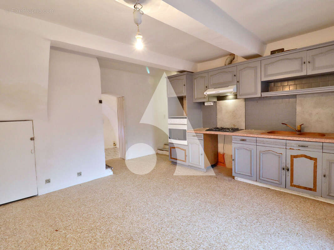 Maison à BEAUMONT-DE-PERTUIS