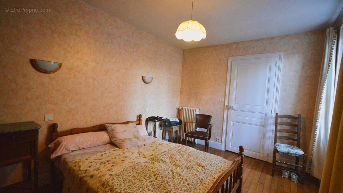 Maison à VICHY