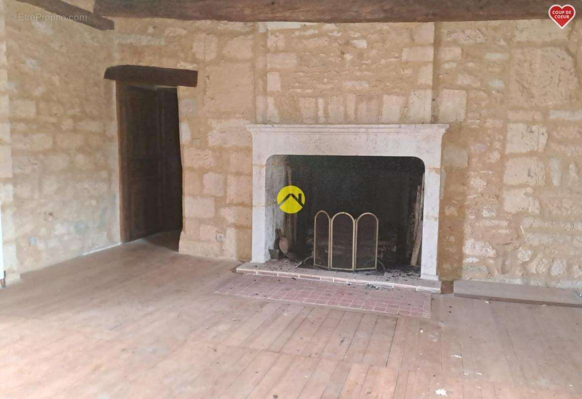 Maison à SAINT-CYPRIEN