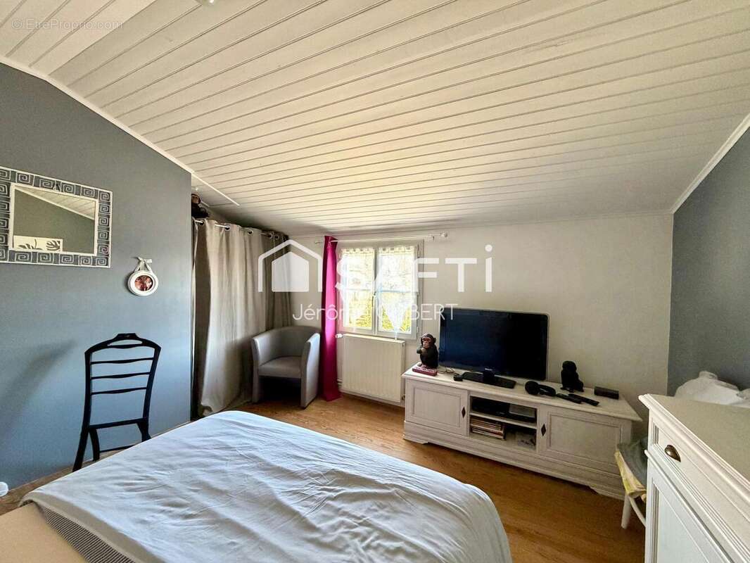 Photo 8 - Maison à SAINT-MESMIN
