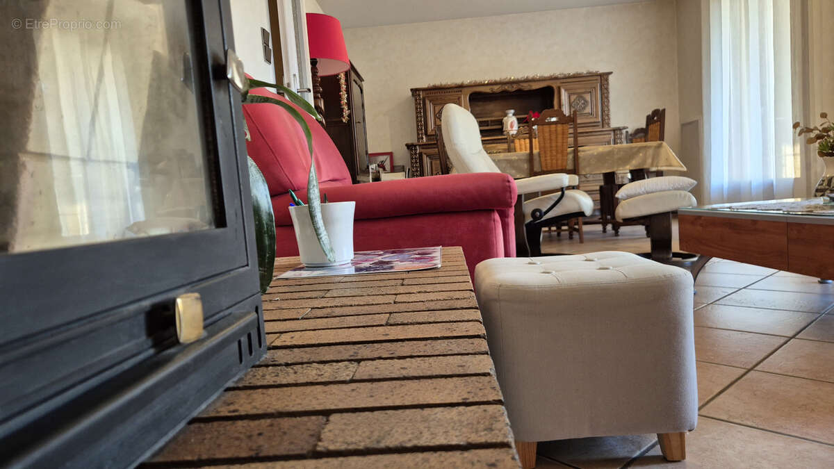 Maison à CHATILLON-SAINT-JEAN