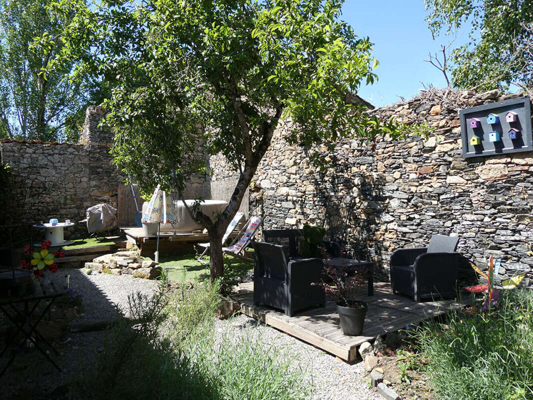 Maison à FROSSAY