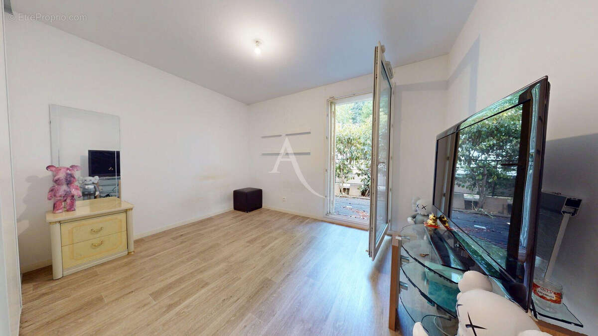 Appartement à VITRY-SUR-SEINE